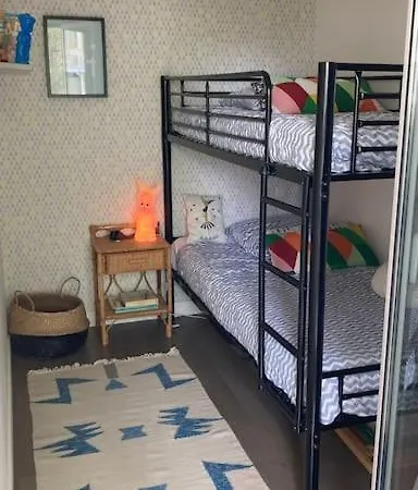 Cosy, Vue Sur Parc, 3 Mins Benoit Appartement